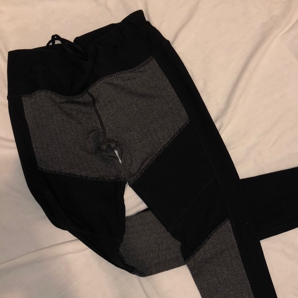 MPG Tights - Picture 1 of 3